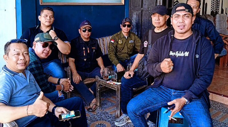 DESAK Audit INVESTIGATIF Menyeluruh Program MBG, LSM RATU Gelar Aksi DAMAI di KEJARI Kota KEDIRI