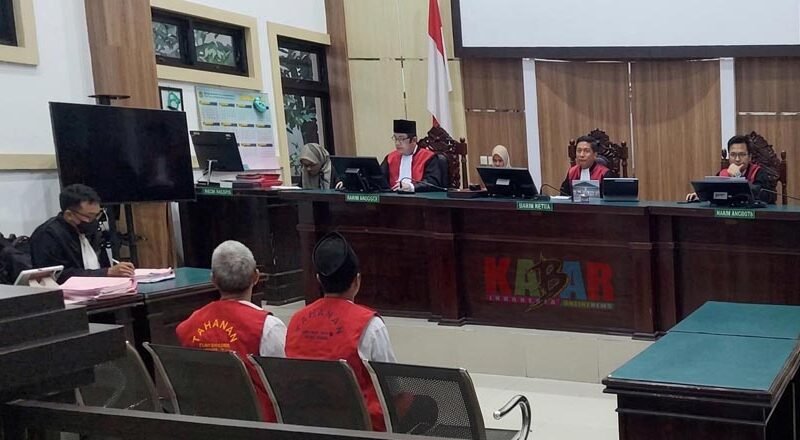 SIMAK ini Soal IZIN Tambang, Margo JUWONO Sempat PERTANYAKAN Dasar Hukum NEGARA dan Keberadaan DUA UUD Saat di Hadapan Ketua Majelis Hakim Dr. SALOMO Ginting